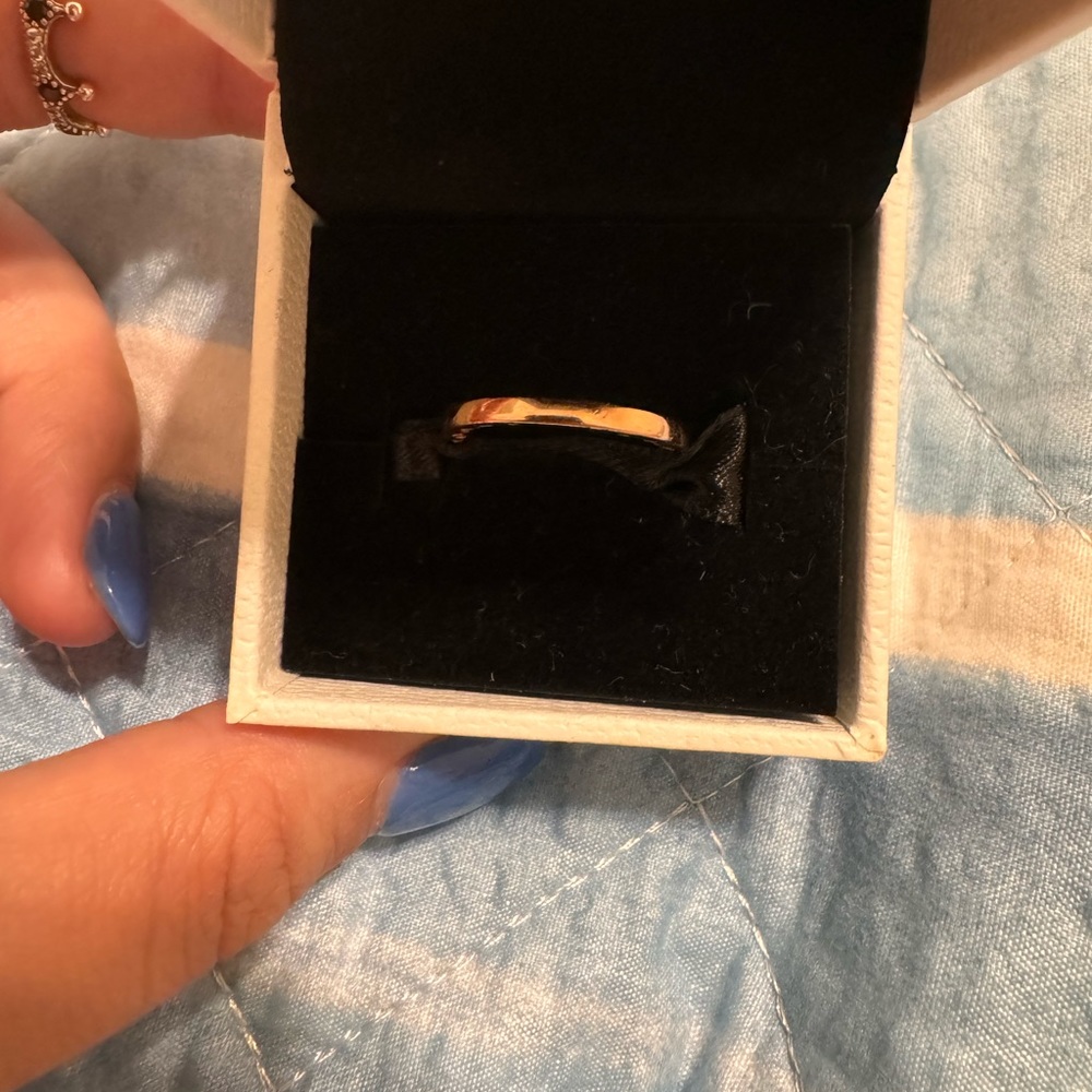 Pandora Gold Minimalist Ring